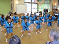 旭保育園の子供たち