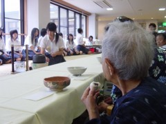 飛騨神岡高校茶道部による呈茶