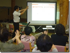 2011H230713 介護者教室 002