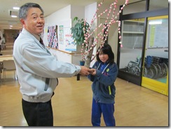 2011H231205 エンジェルス花餅 (2)