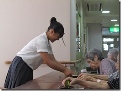 2013H250719 飛騨神岡高校茶道部 呈茶 029